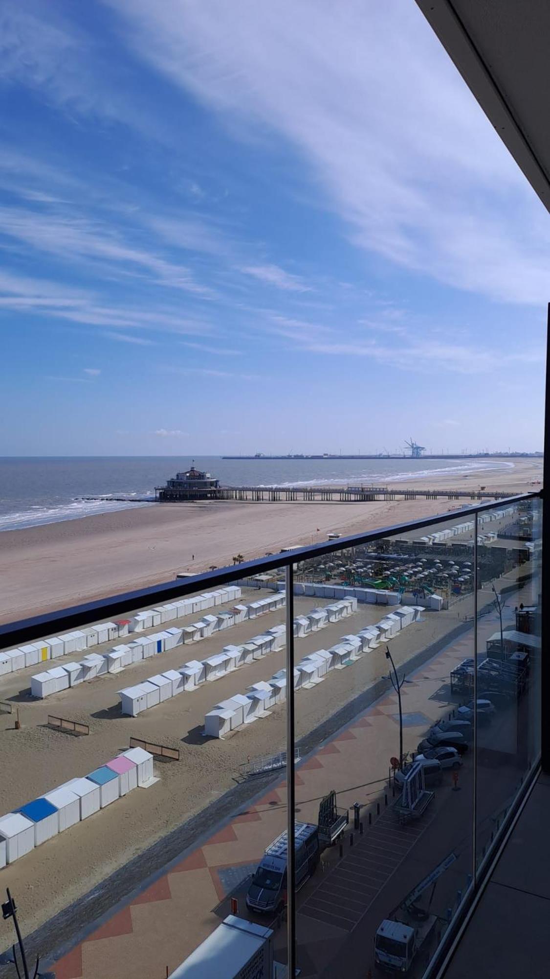 Modern Studio With Beautiful Sea View - 9Th Floor Blankenberge Buitenkant foto